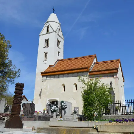 Semesterbostad Kertes Nyaralohaz Keszthely