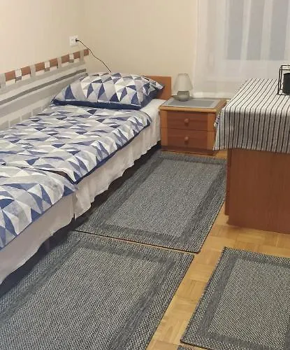 Kertes Nyaralohaz Hébergement de vacances Keszthely