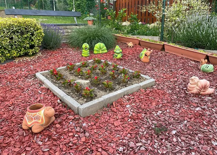 Kertes Nyaralohaz קסזטלי